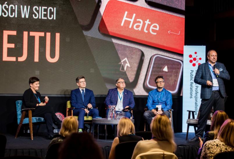 PATRONAT: O technologiach w komunikowaniu, cyberbezpieczeństwie i dezinformacji