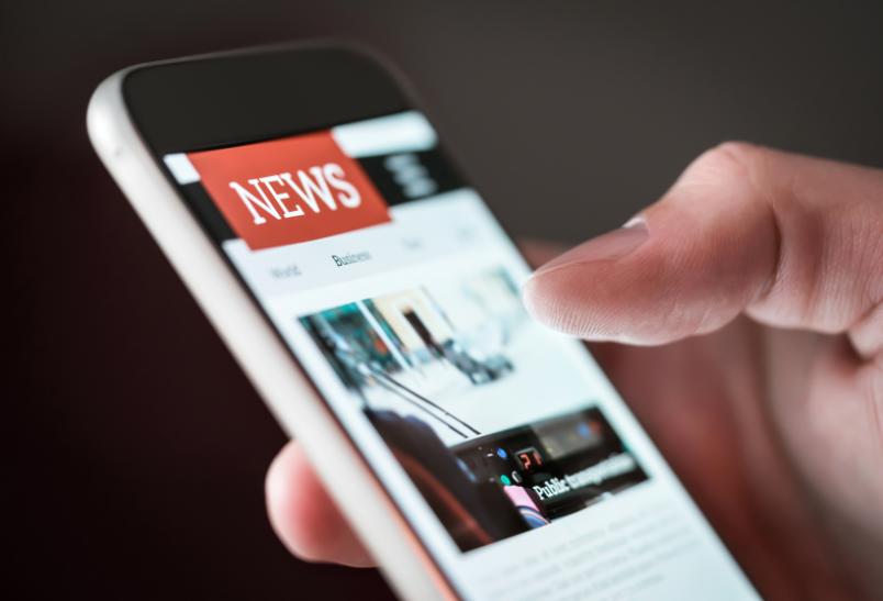 „Na fake news”. Nowy motyw kradzieży haseł