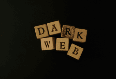 Cios w podziemie dark webu